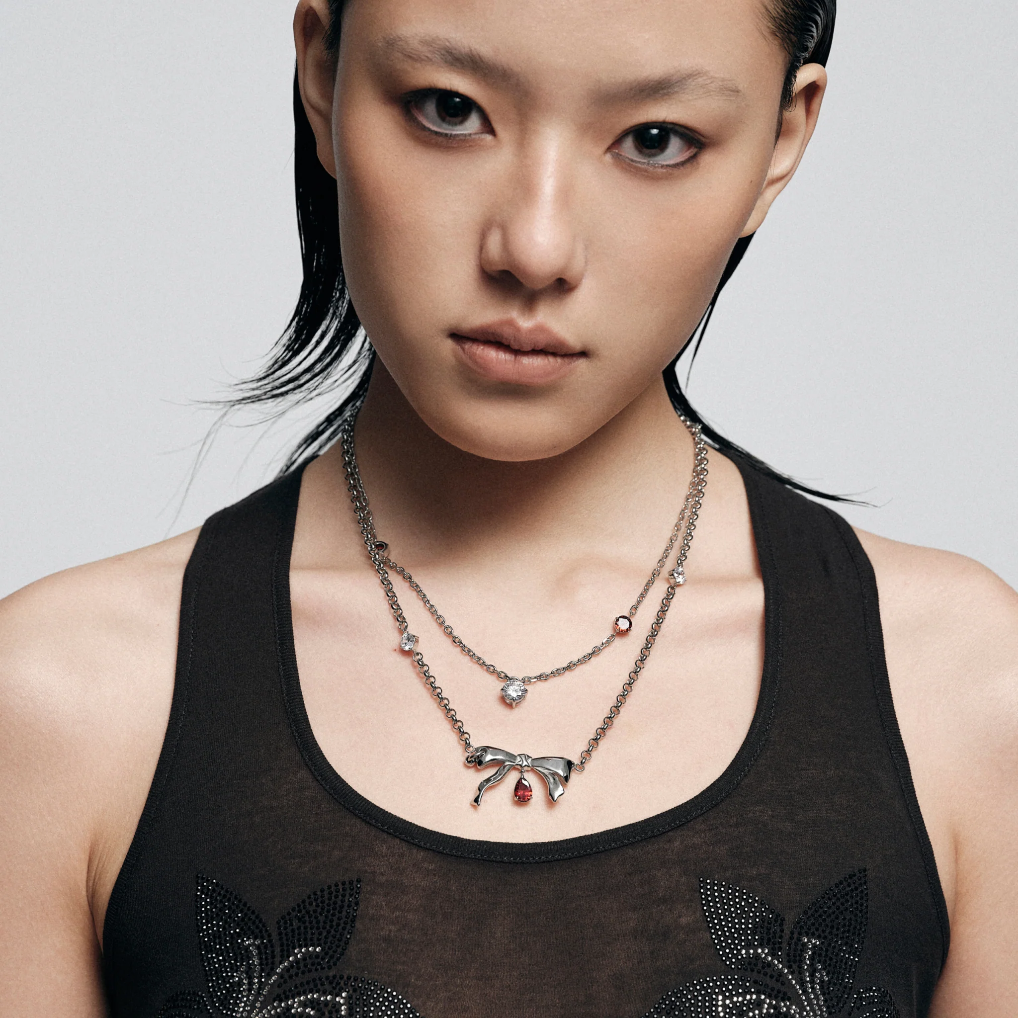 Bad Pomegranate Seed Bow Necklace - Image 4