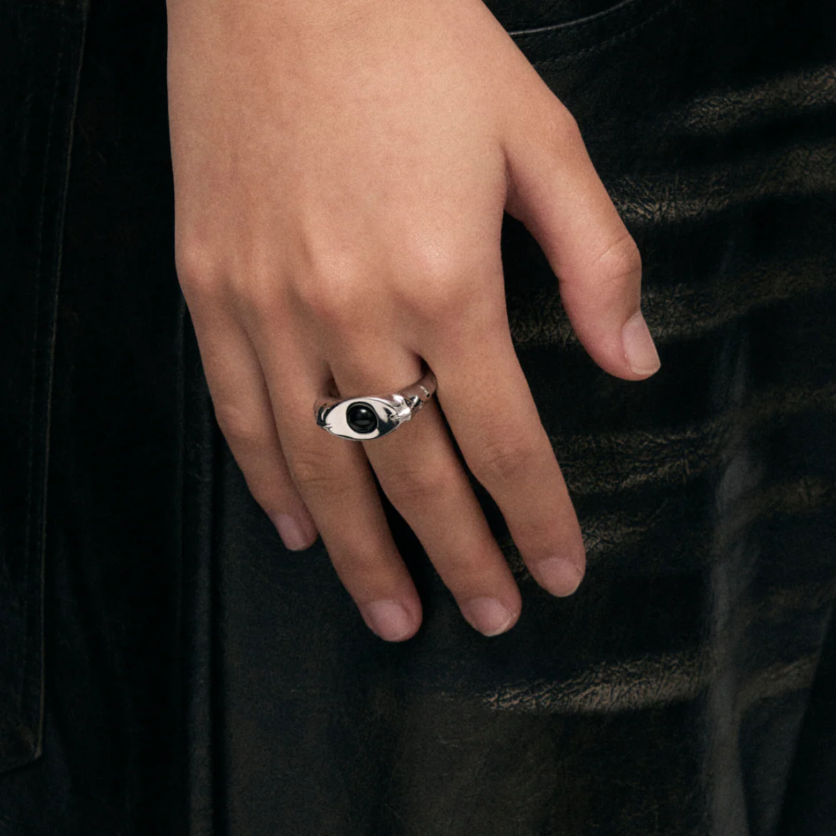 Black Onyx Snake Bone Rotating Ring - Image 6
