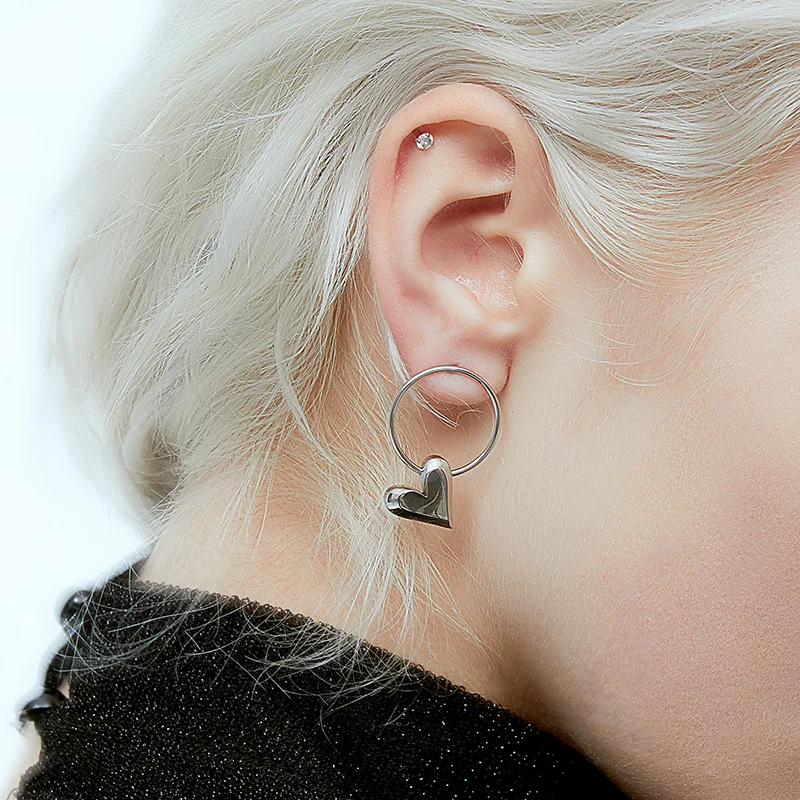 Dreamland Claw Butterfly Hoop Earrings - Image 3