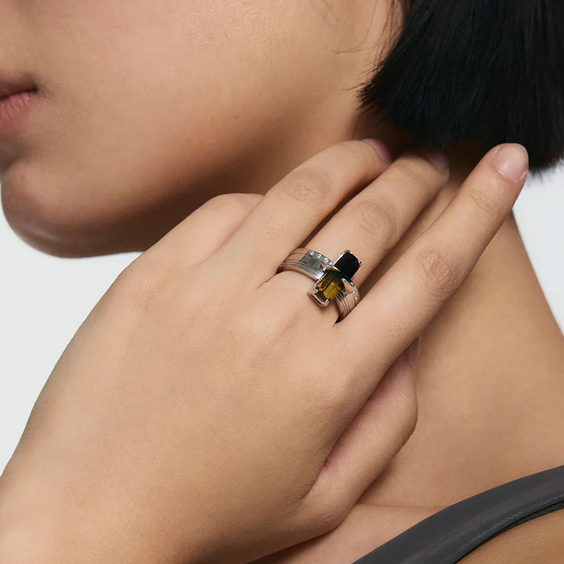 Bone Record Pattern Gradient Tourmaline Ring - Image 3