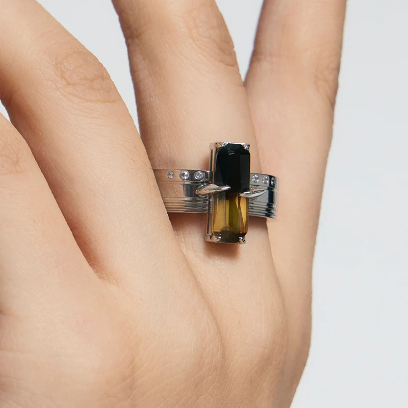 Bone Record Pattern Gradient Tourmaline Ring - Image 6