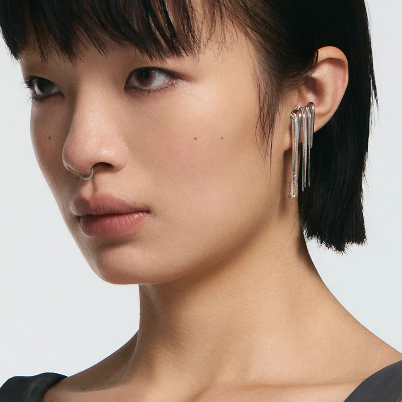 Bone Record Pattern Tassel Earrings - Image 5