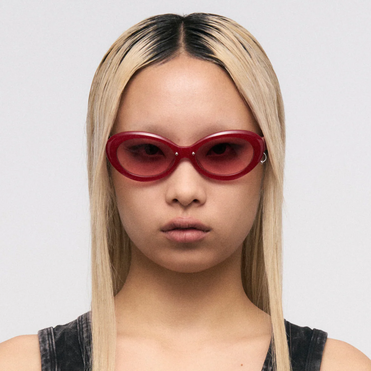 Cat Eye Full-Frame Sunglasses (Red) - Image 4