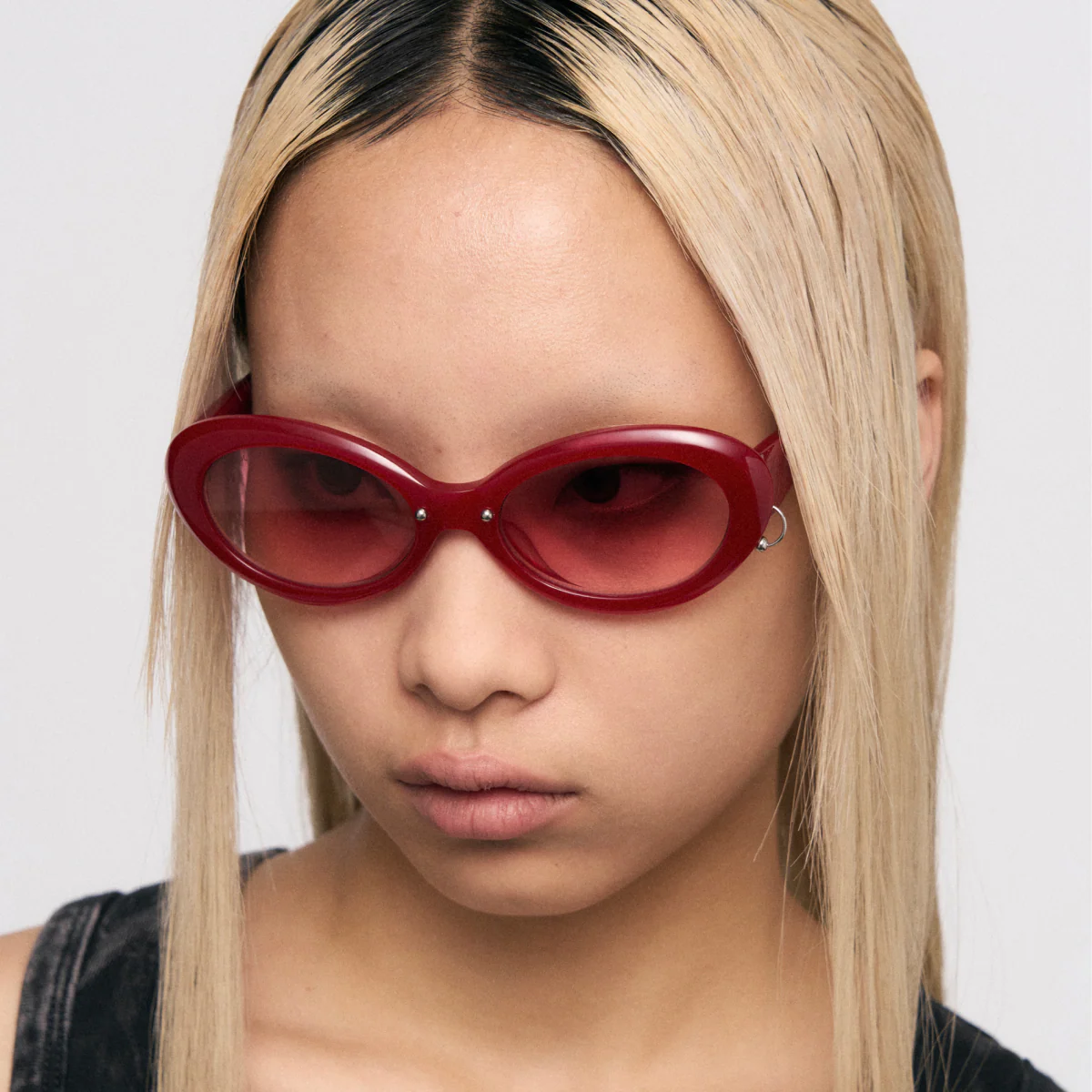 Cat Eye Full-Frame Sunglasses (Red) - Image 6