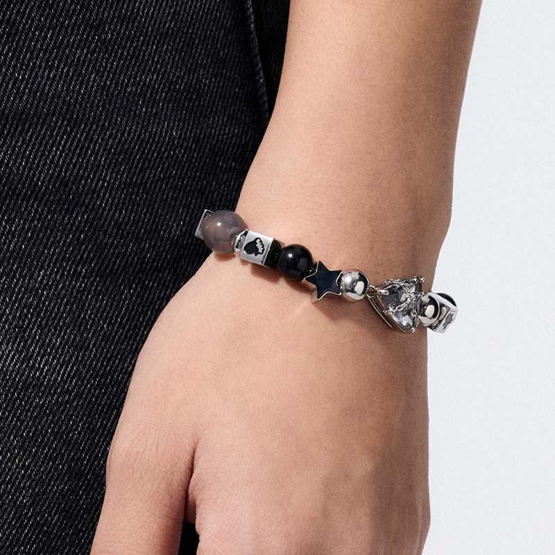 Christmas Tree Beaded Bracelet - Image 6