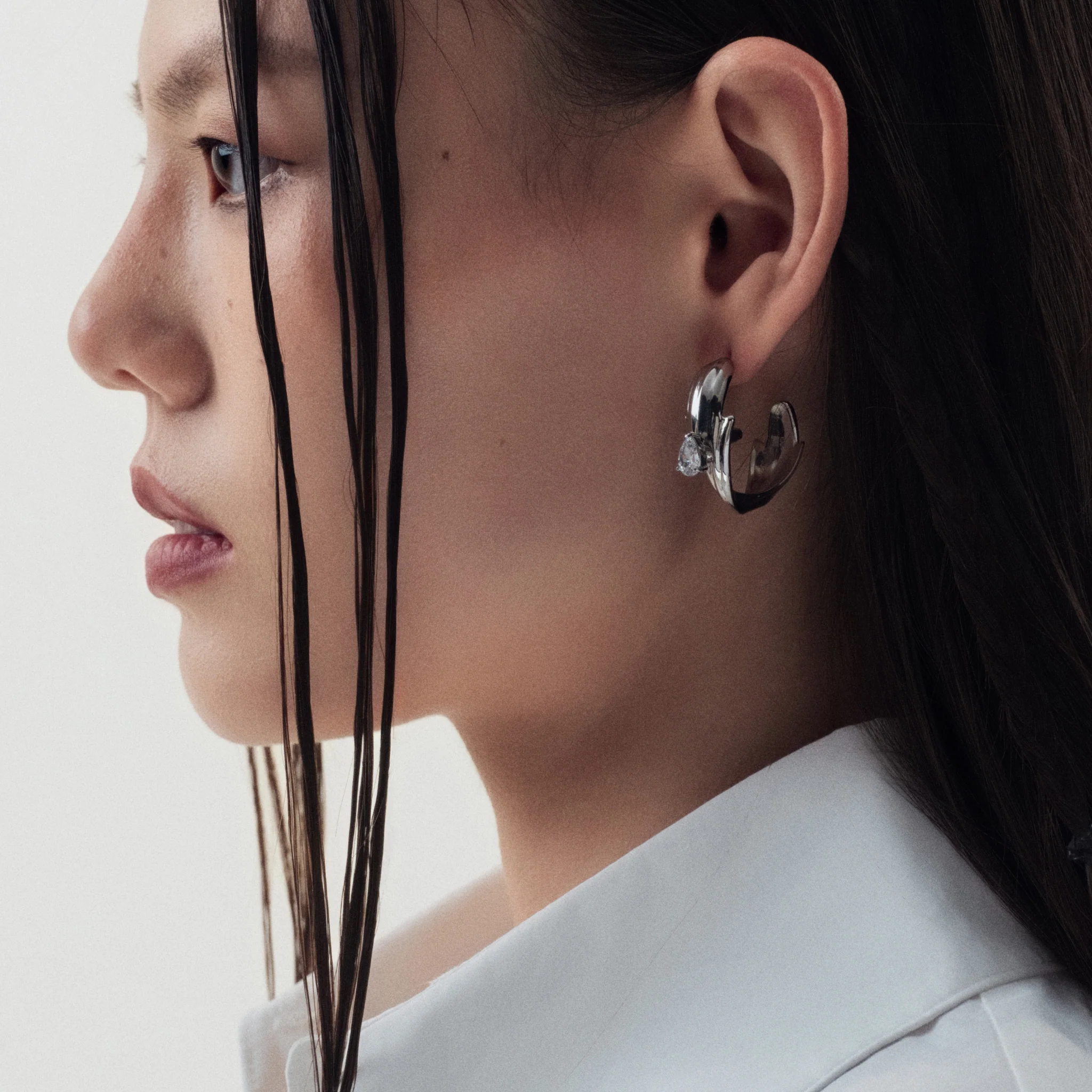 Convertible Double-Layer Petal Earrings - Image 4