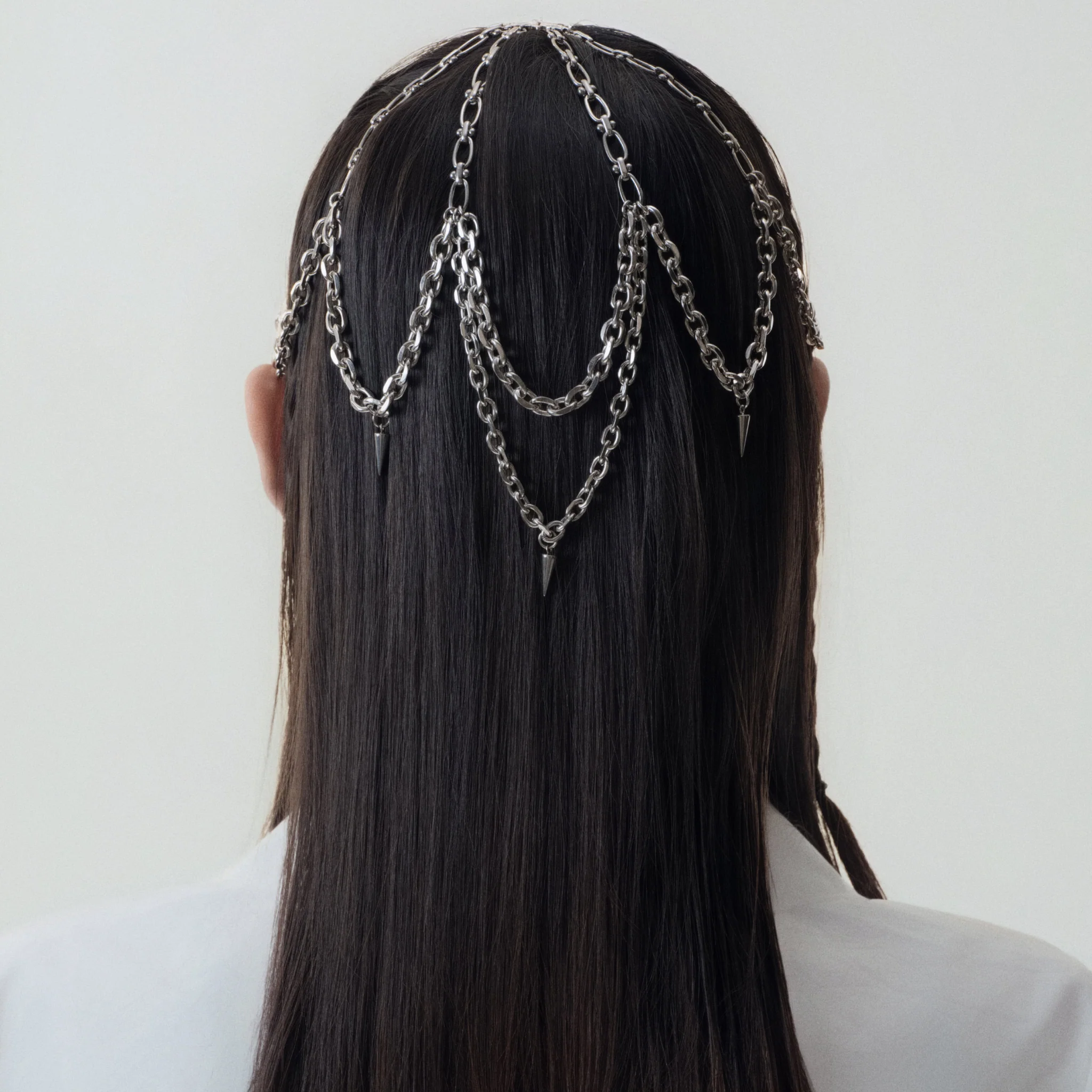 Cornflower Emblem Chain Hair Accessory - Image 4