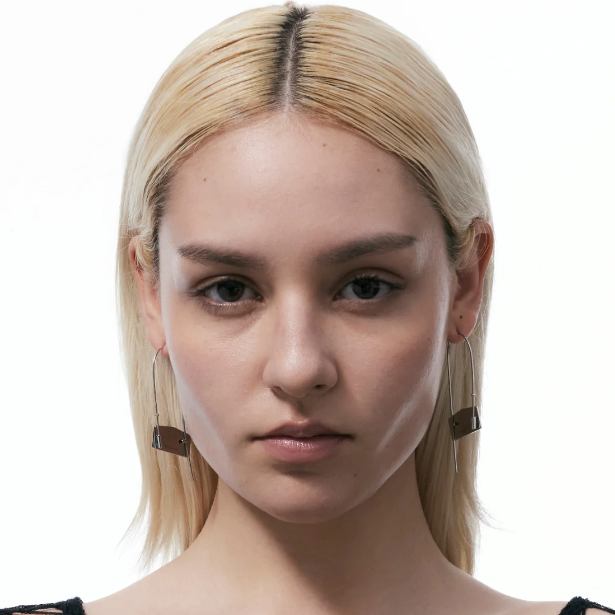 Cotent Label Open-Close Hinged Earrings - Image 4