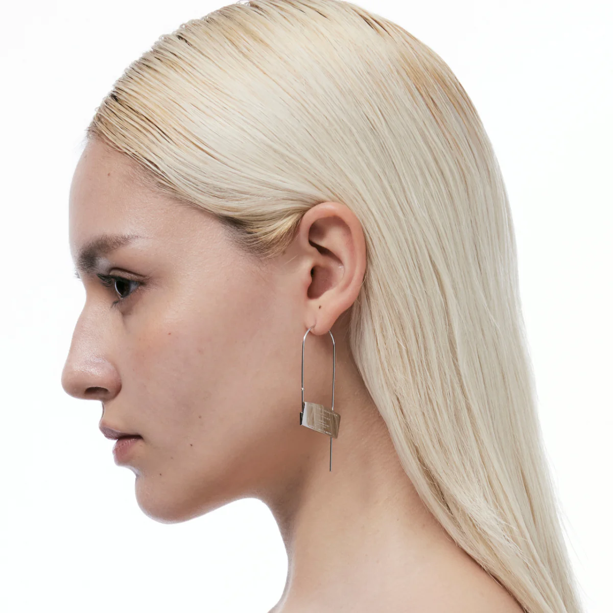 Cotent Label Open-Close Hinged Earrings - Image 5