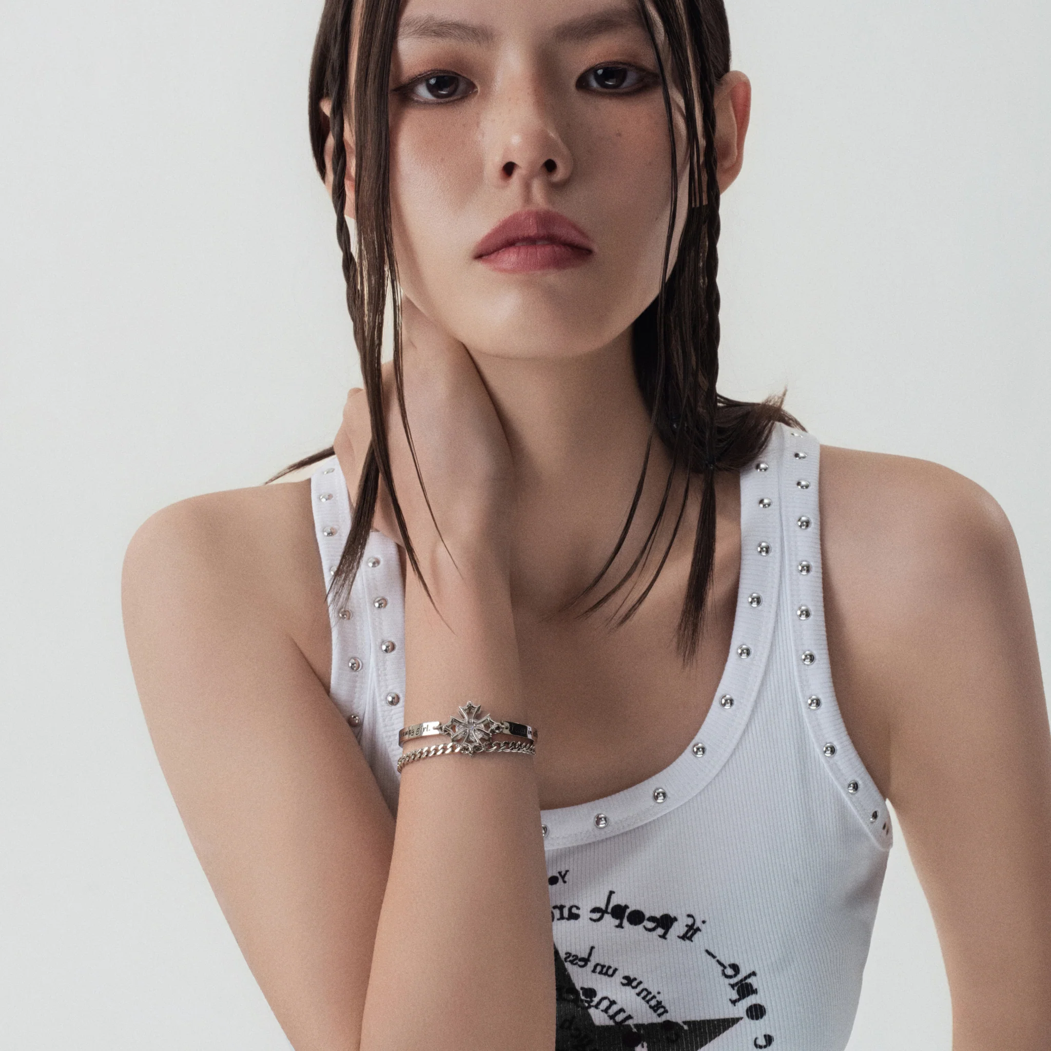 Crossflower Double-Layer Bracelet - Image 2