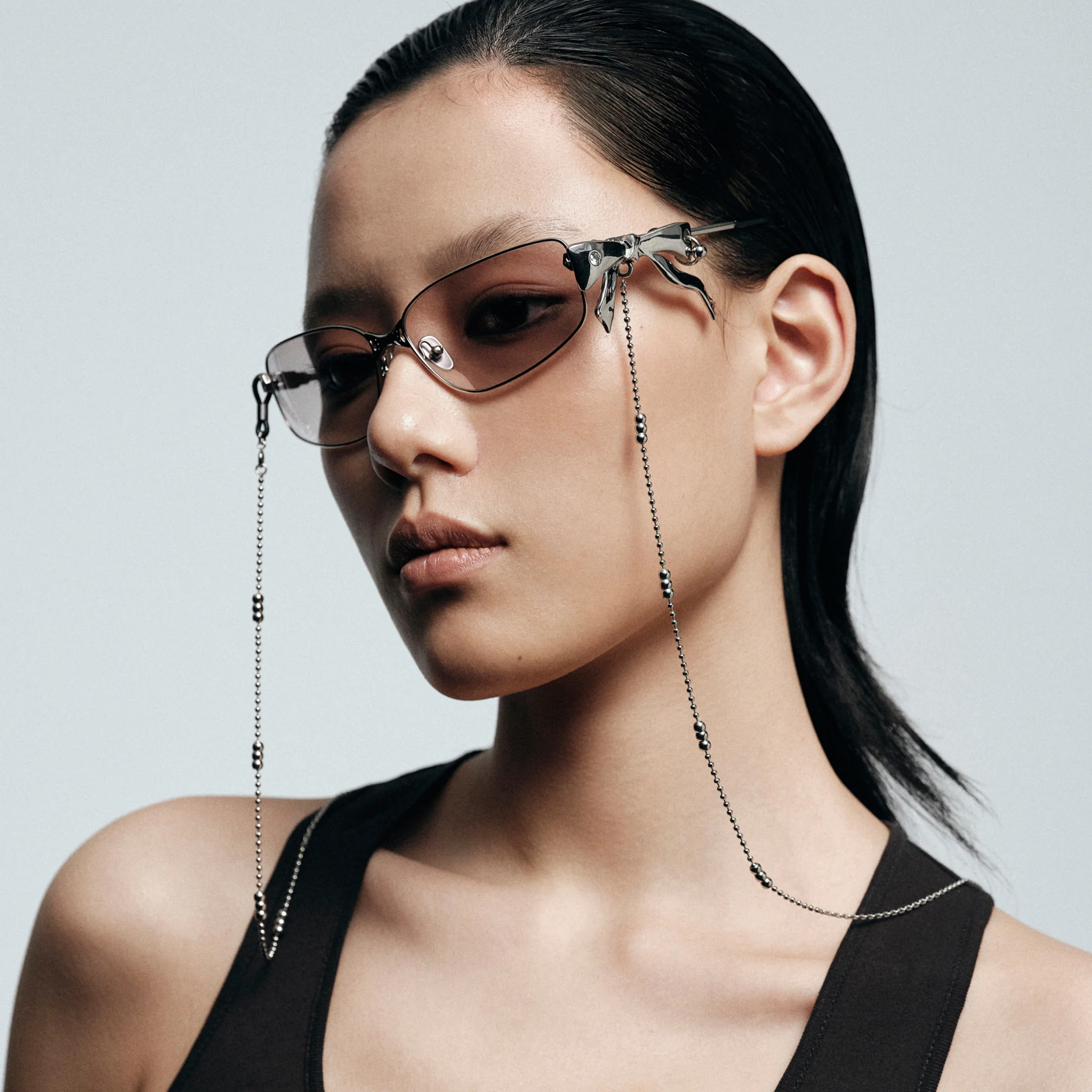 Detachable Bow Glasses Chain - Image 3