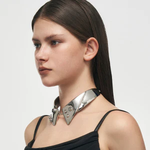 Devil Bow Tie Piercing Metal Choker - Image 4