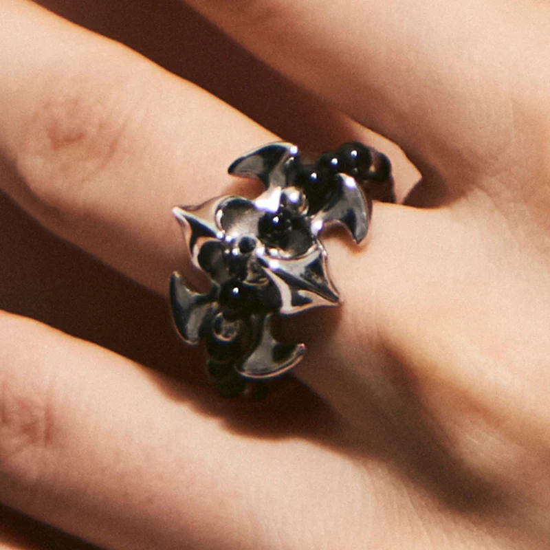 Fishbone & Black Onyx Stacking Ring - Image 4