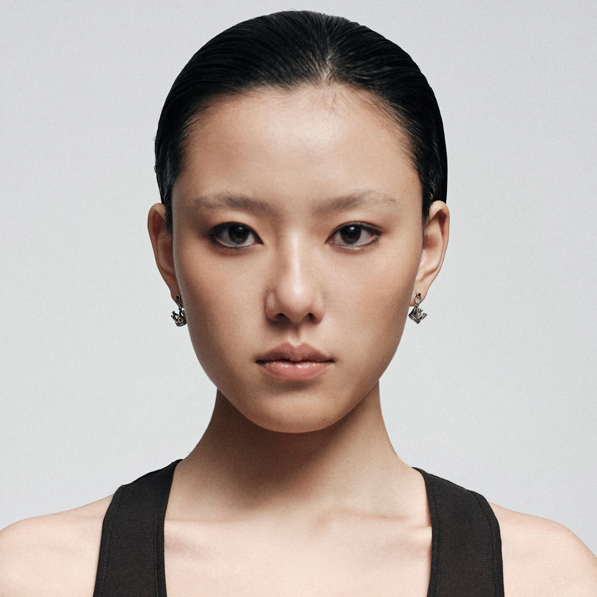 Fox Crown Drop Earring - Image 3