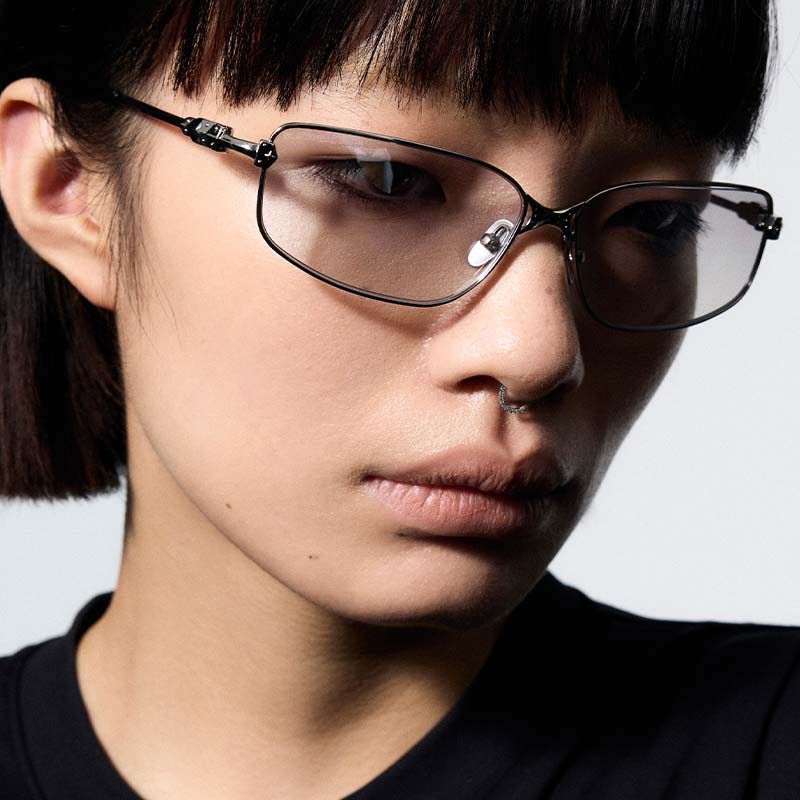 Full-Frame Metal Sunglasses - Image 4