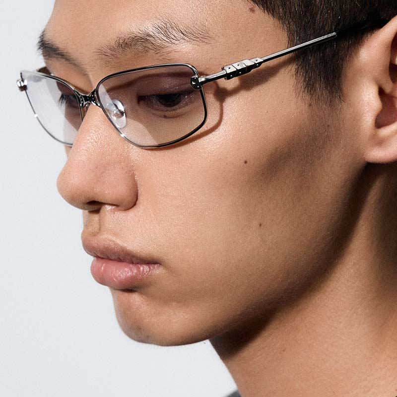 Full-Frame Metal Sunglasses - Image 5