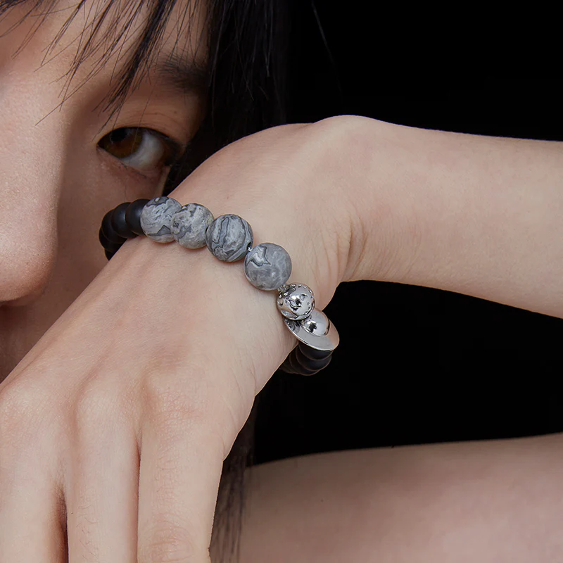 Georgium Sidus Planet Shape Agate Bracelet - Image 3