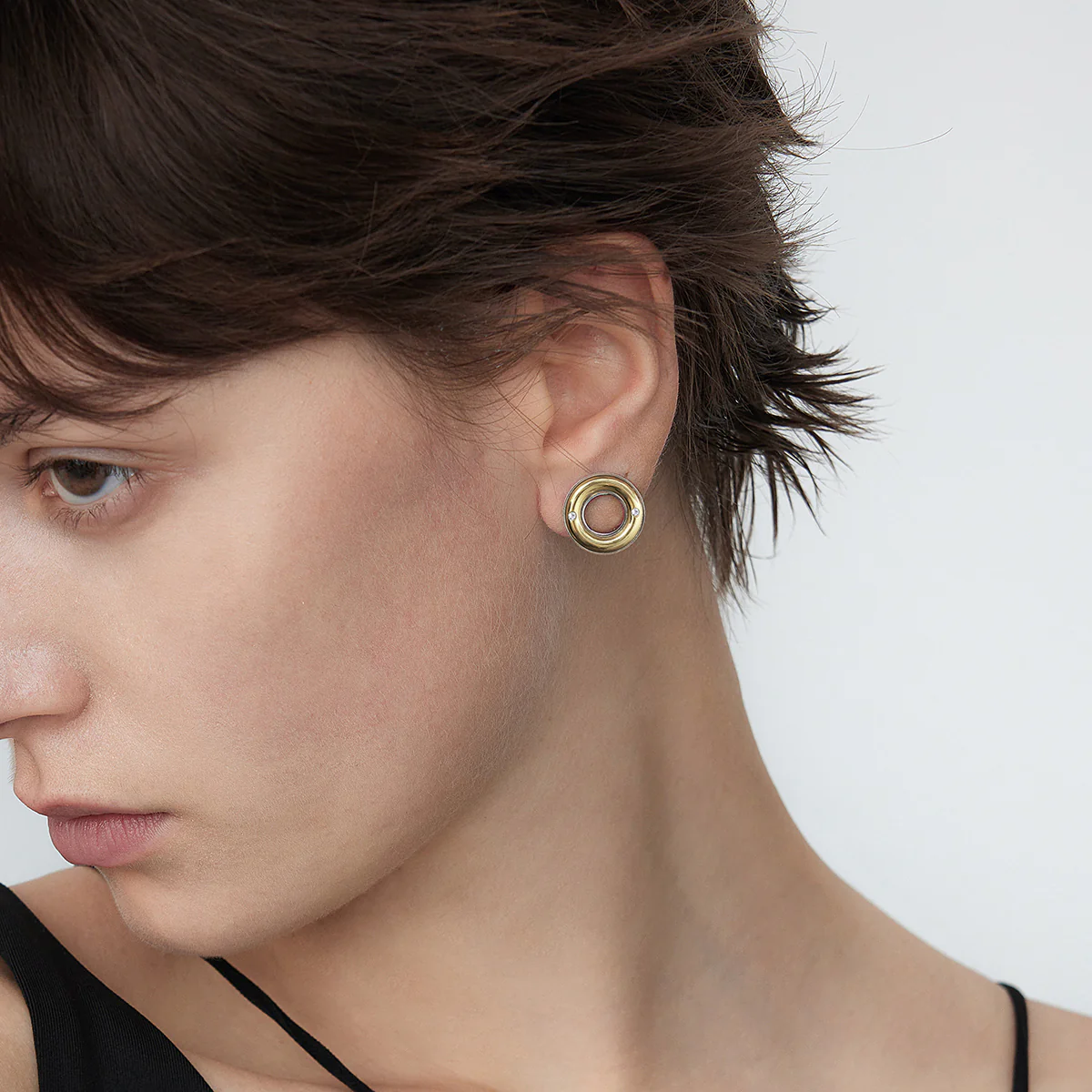 Gold and Silver Color Matching Whistle Candy Ear Clip - Image 3