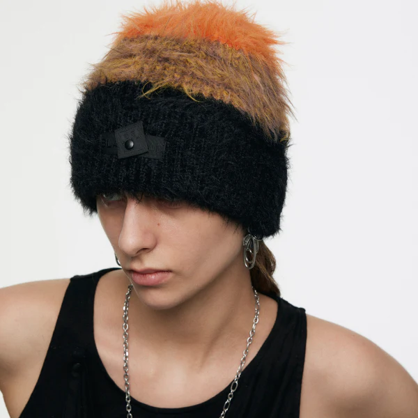 Gradient Color Knit Beanie - Image 3