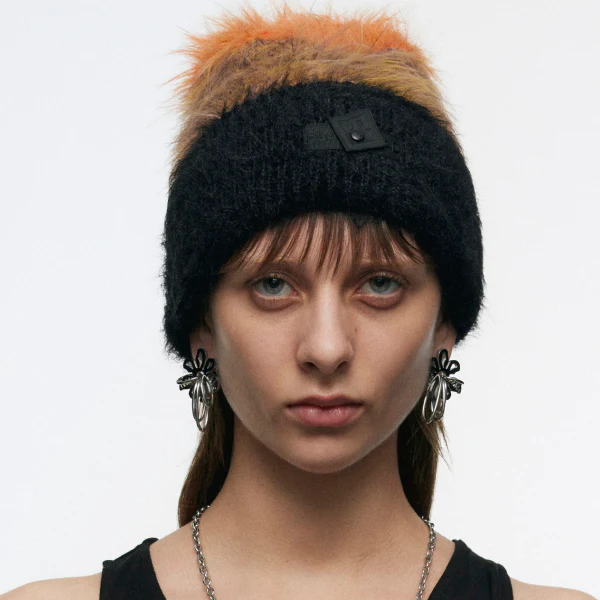 Gradient Color Knit Beanie - Image 5