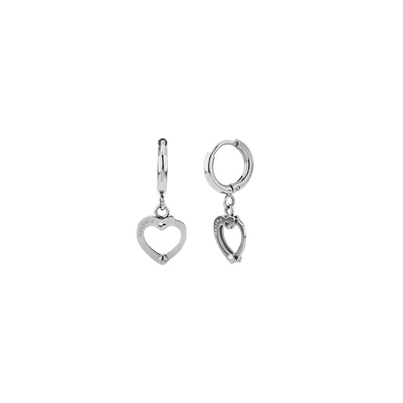 GX339-4 Heart Hoop Earrings - Image 3