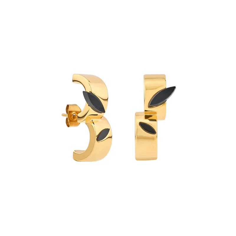 Killer Bunny Red Rabbit Eye Shape Decor Stud Earrings - Image 5