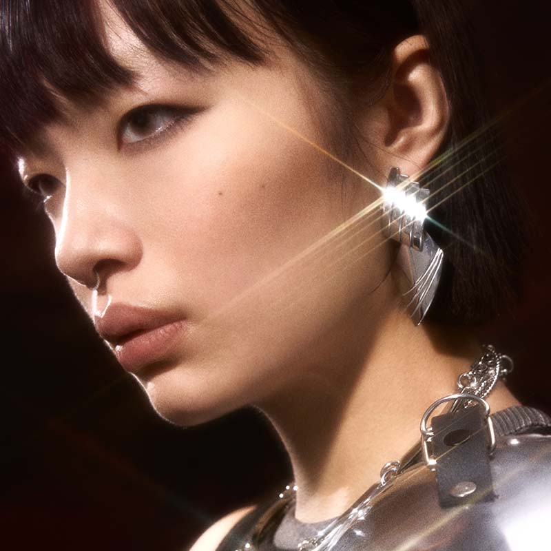 Knight Armor Earrings - Image 3