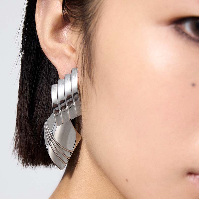 Knight Armor Earrings - Image 4