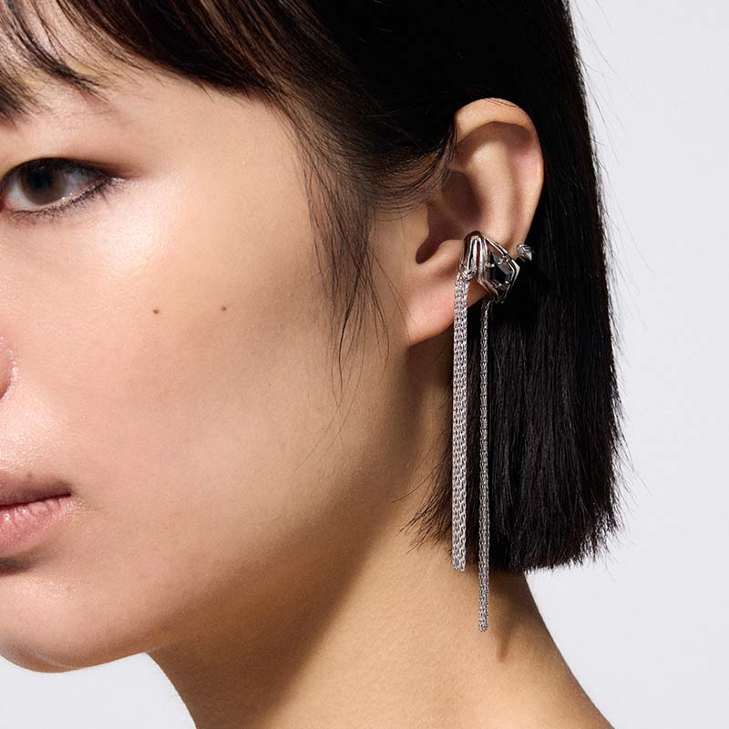 Knight Armor Tassel Ear Cuff - Image 5