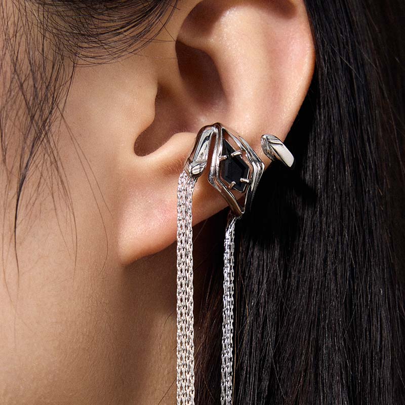 Knight Armor Tassel Ear Cuff - Image 6