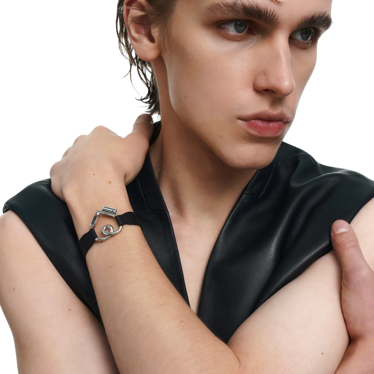 Logo Gel Label Heart Leather Bracelet - Image 3