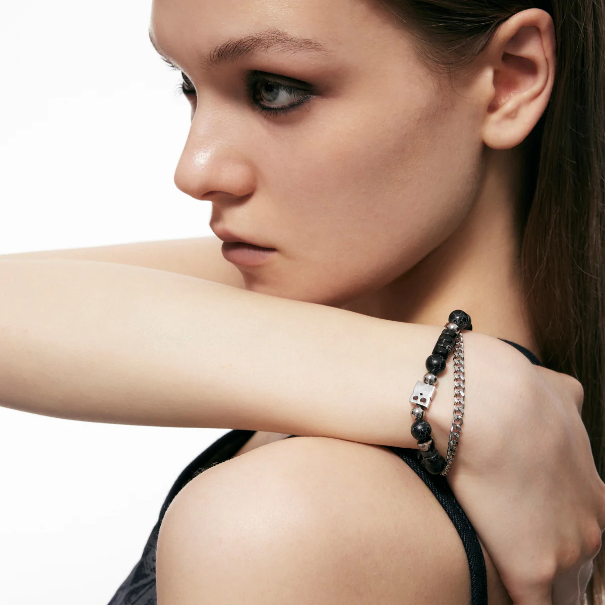 LOGO Tag Beaded Double-layer Bracelet - Image 4