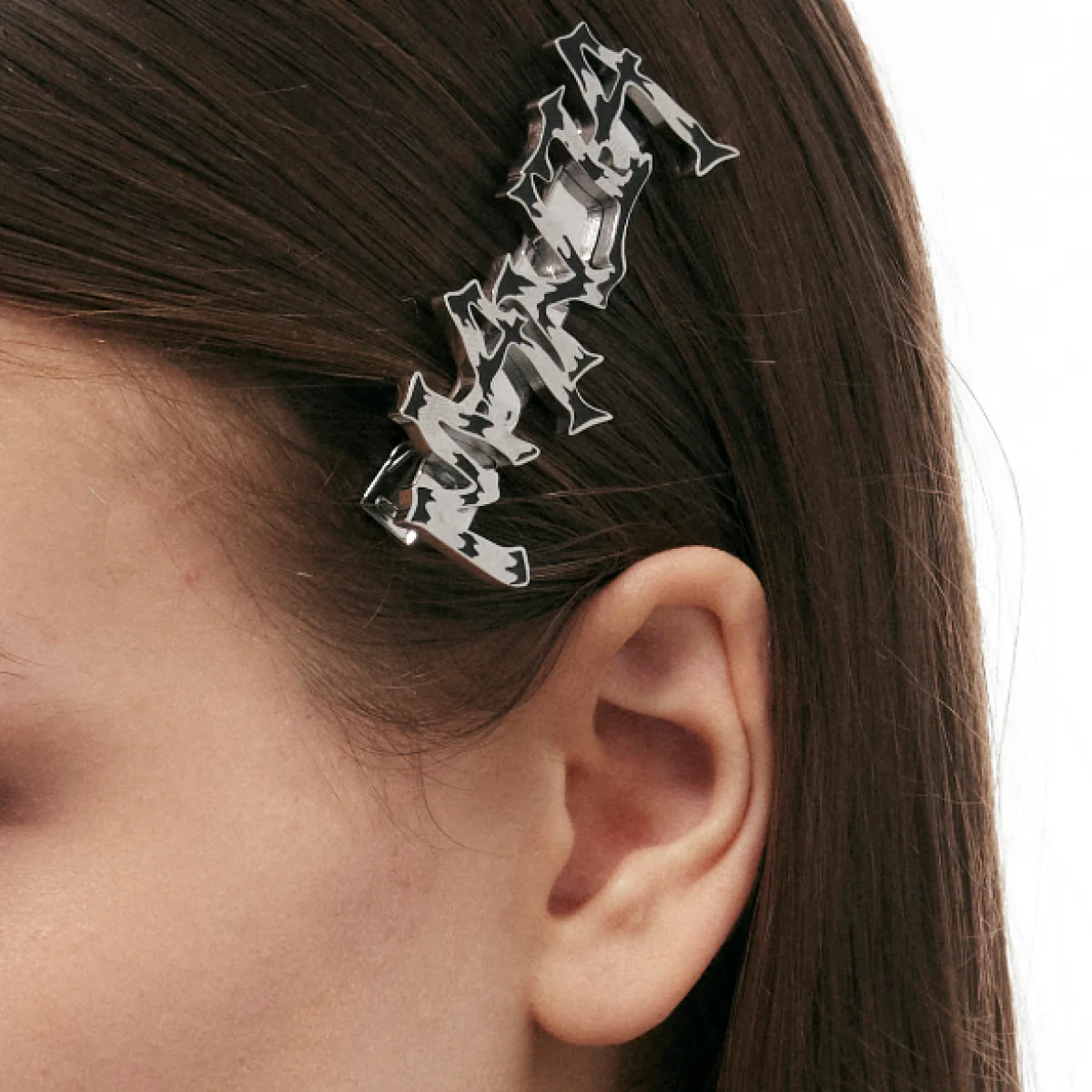 "MANIA" Letter Hair Clip - Image 3