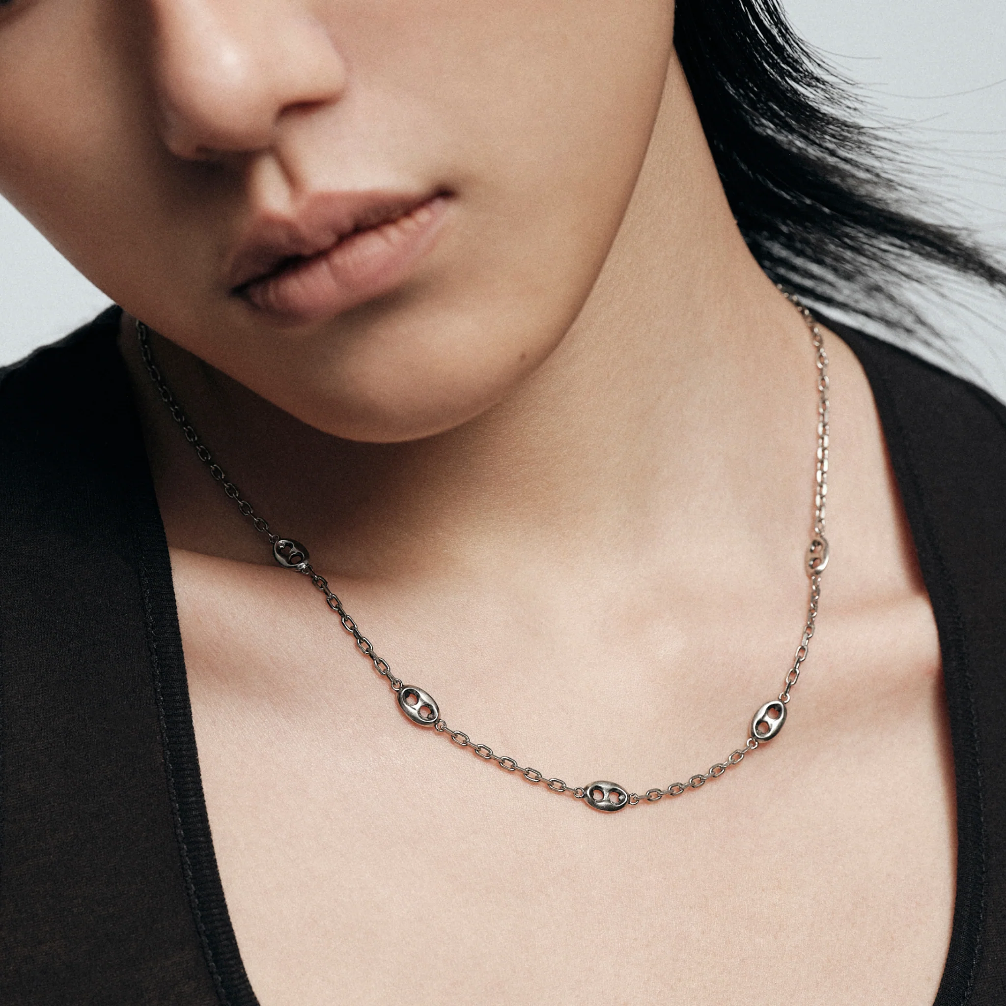 Mini Warthog Snout Link Chain Necklace - Image 4