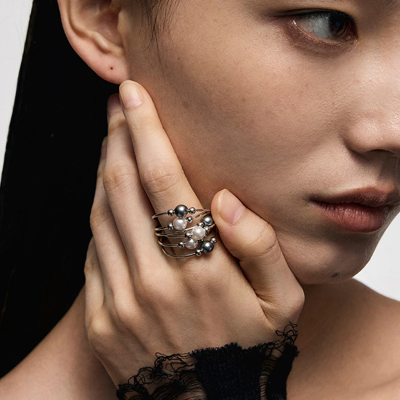 Multi-Ring Wrapped Gradient Pearl Ring - Image 4