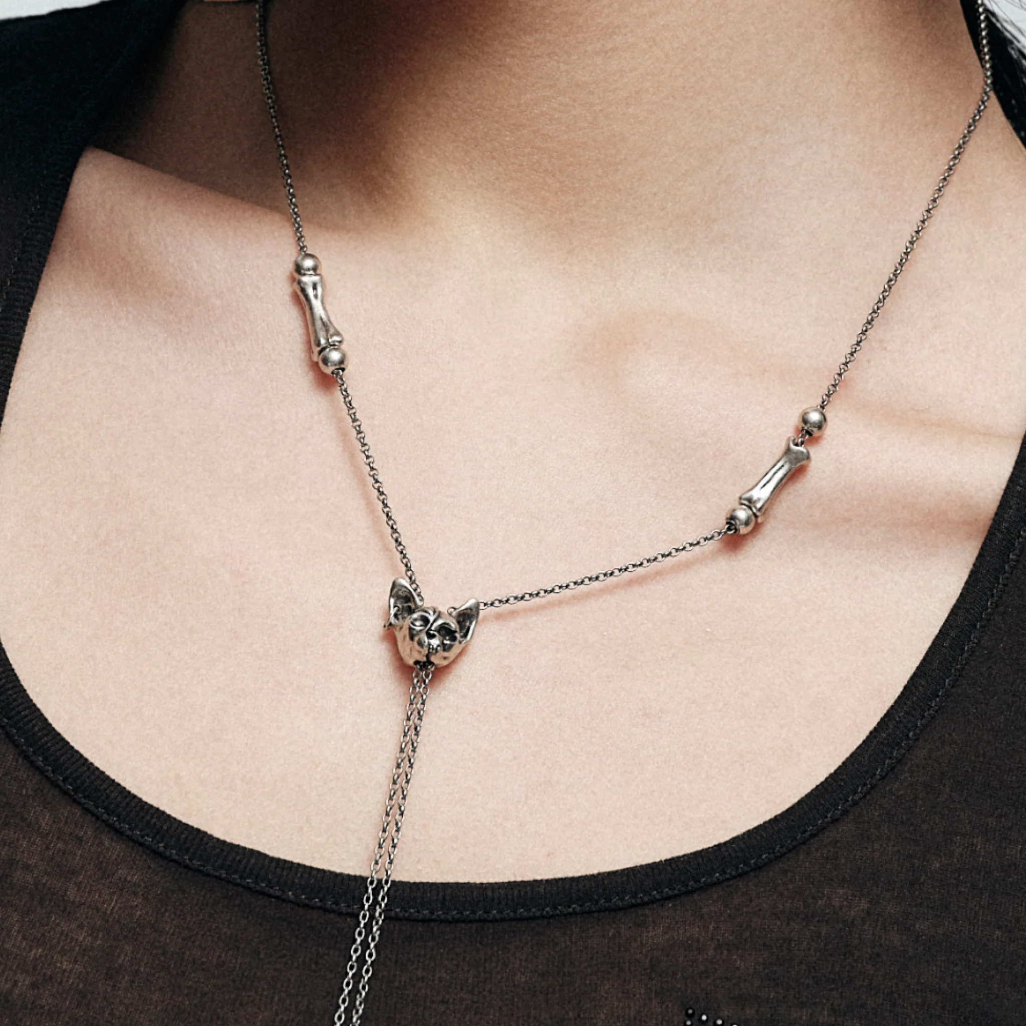 Night Cat Skull Adjustable Sweater Necklace - Image 6