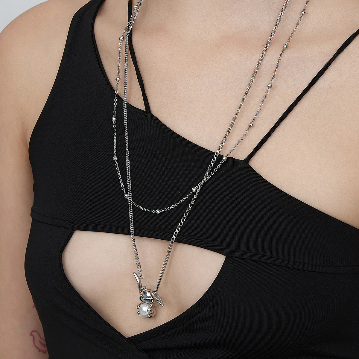 Pearl Rabbit Pendant Double Layer Sweater Chain - Image 6