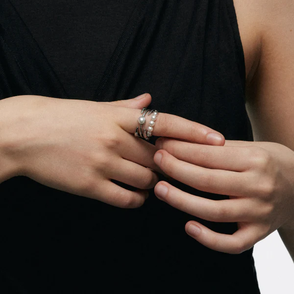 Pearl Stacking Ring Set - Image 4