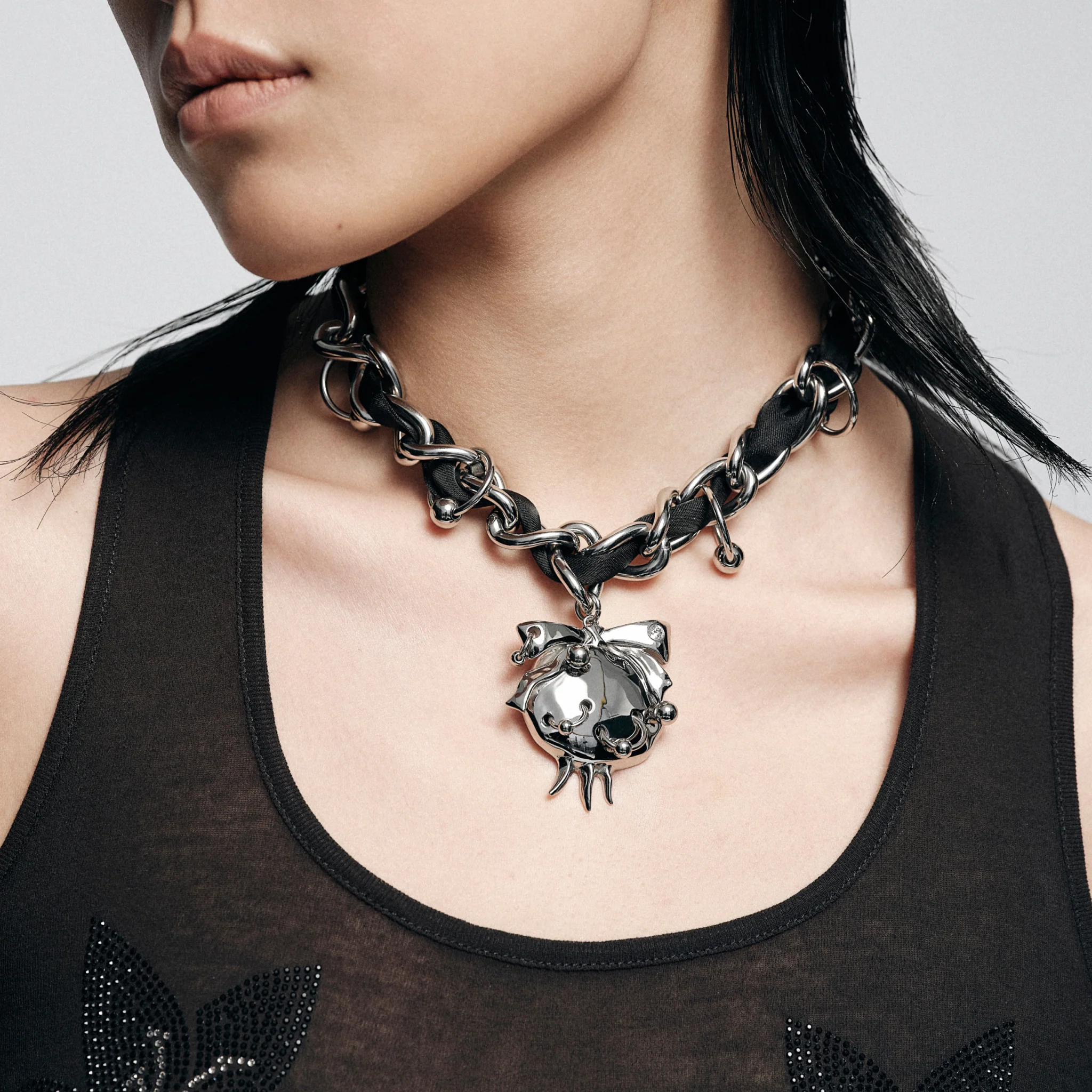 Pierced Pomegranate Strap Choker - Image 4