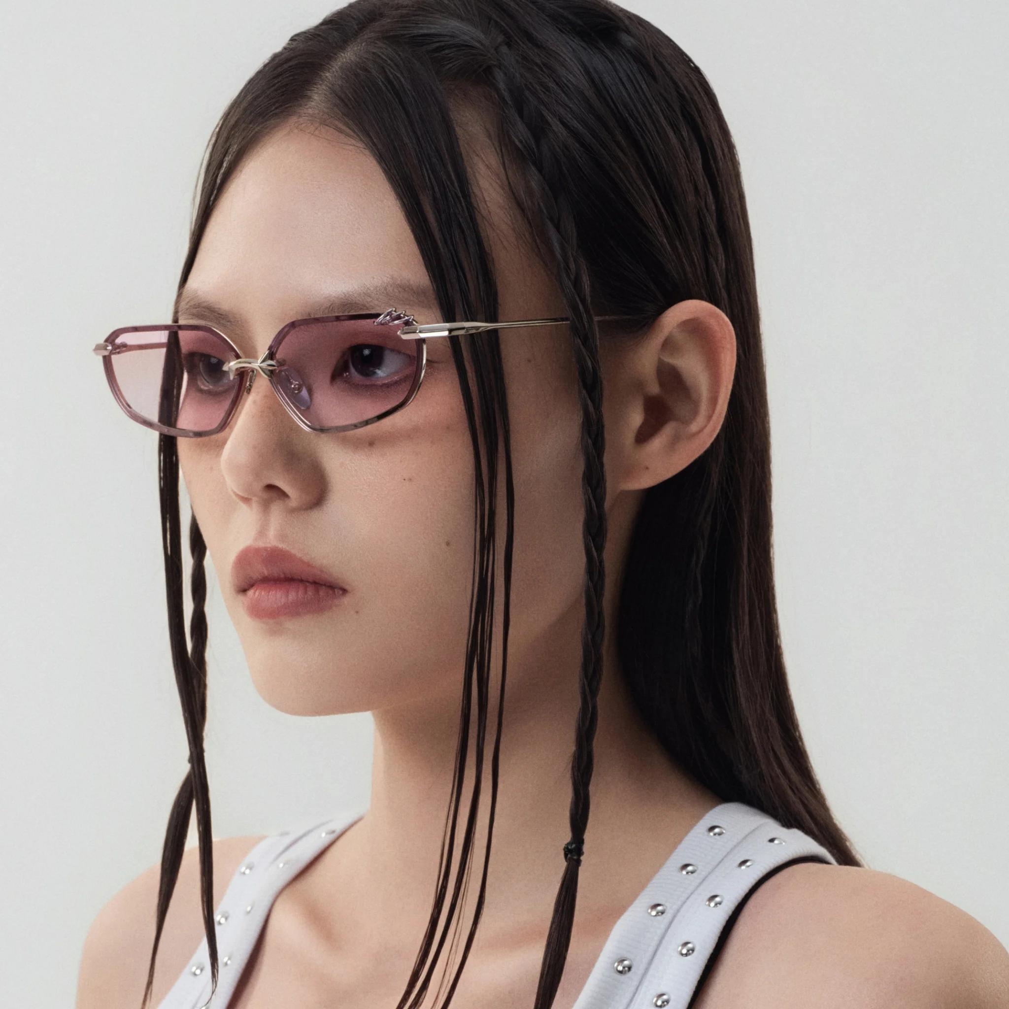 Piercing Ring Slim-Frame Sunglasses - Image 3