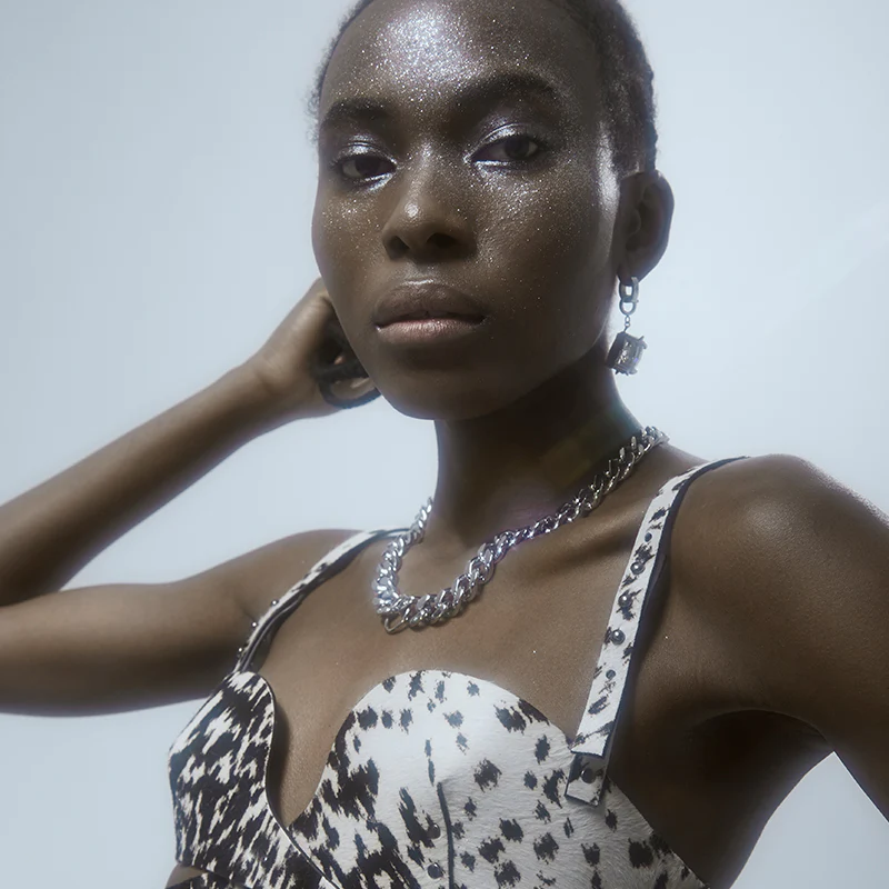 POSE Silver Crystal Chain Necklace - Image 4