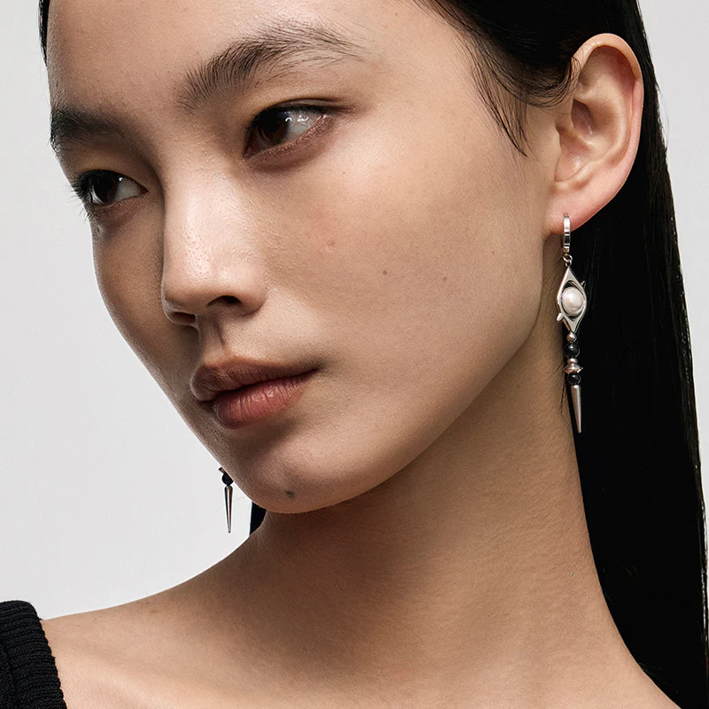 Punk Eye Beaded Earrings - Image 5
