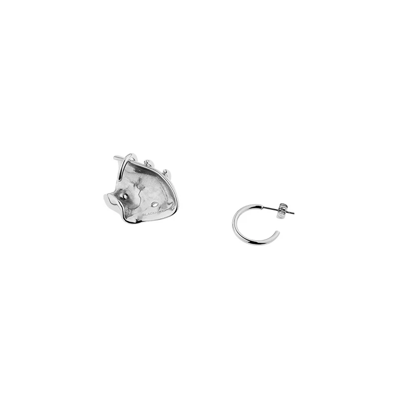 Rebellion Revolution Punk Style Ear Shaped Cuff Earring - Image 3
