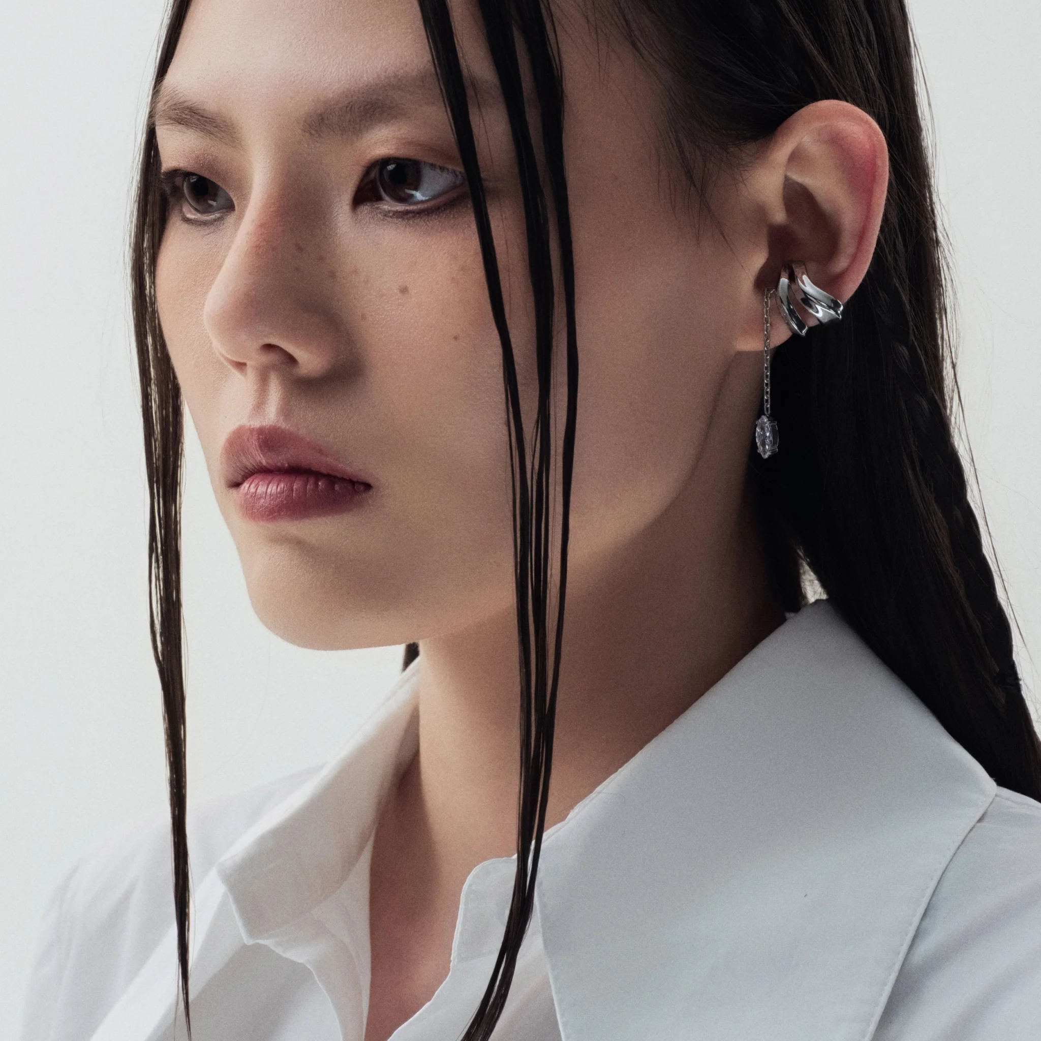 Ribbon Pendant Double-Layer Ear Cuff - Image 3