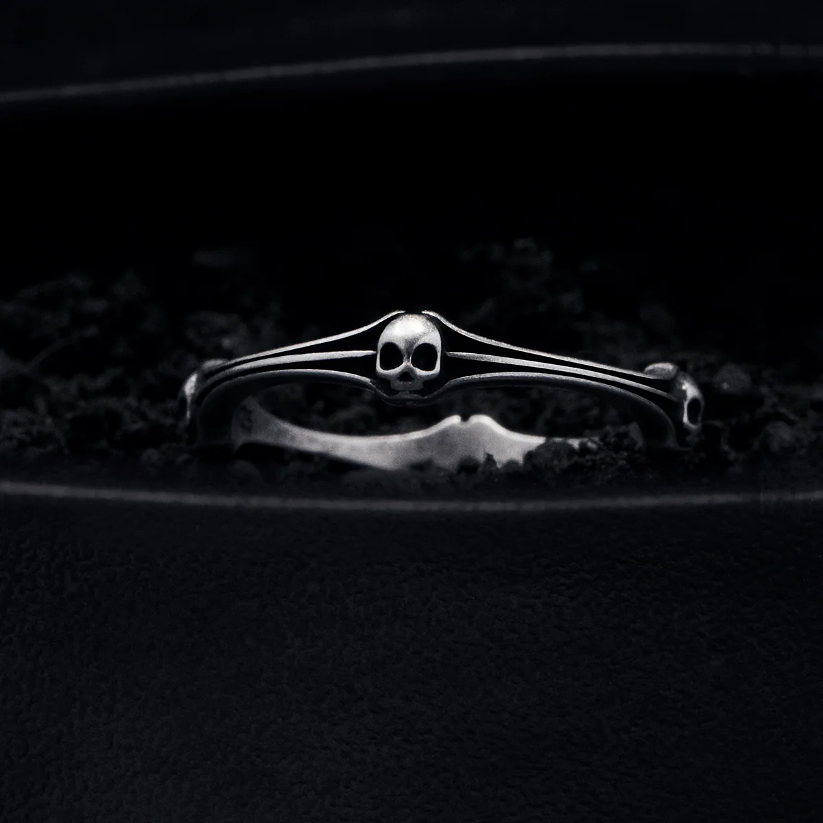 S925 Skull Pinky Ring - Image 7