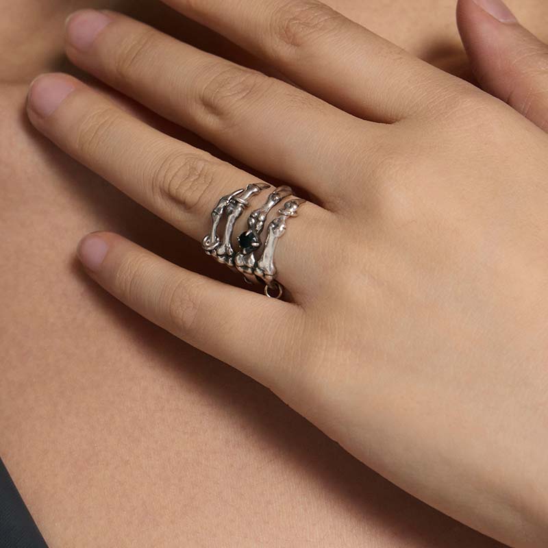 S925 Sterling Silver Skeleton Hand Ring - Image 3