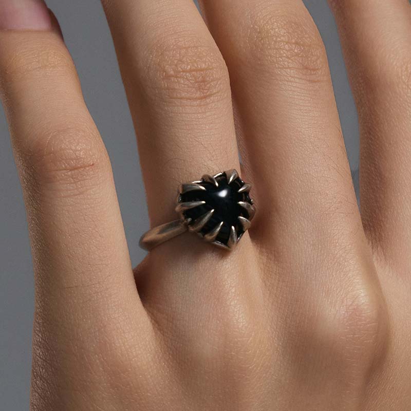 S925 Sterling Silver Spike Heart Ring - Image 6