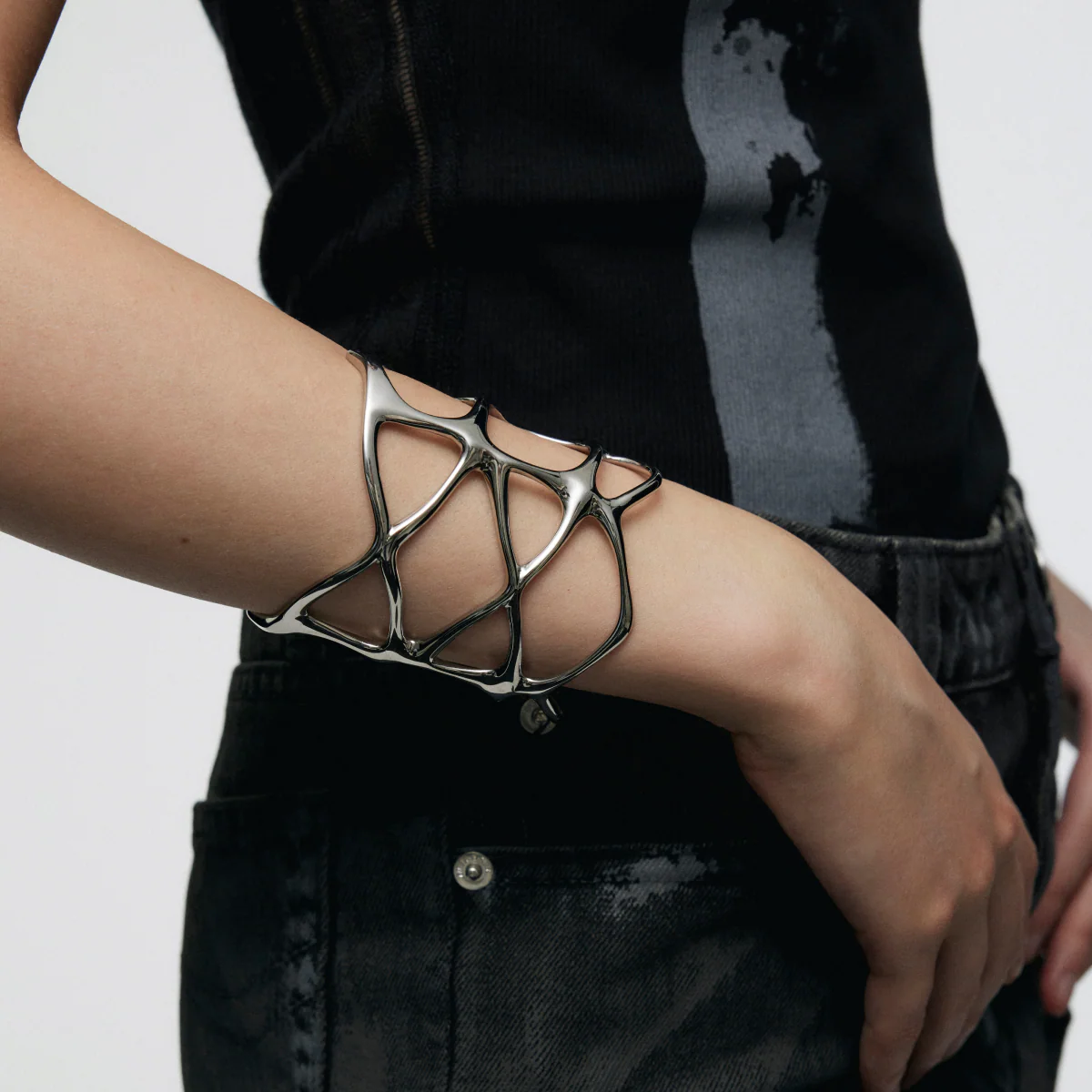 Star Cone Mesh Bracelet - Image 5
