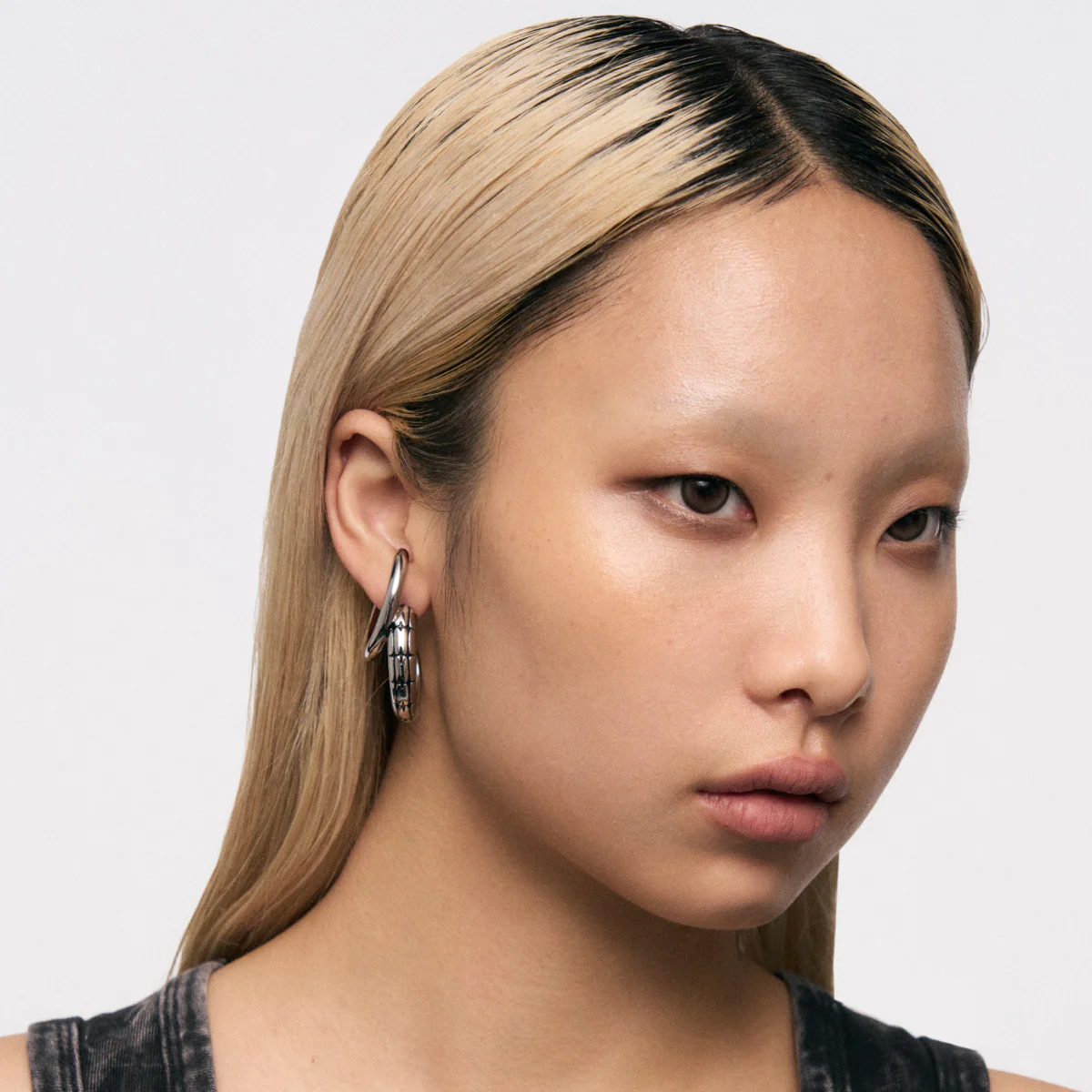 Starburst Snake Pattern Double Ring Earrings - Image 5