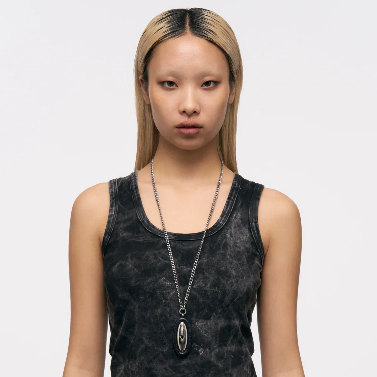 Starburst Snake Pattern Sweater Necklace - Image 4